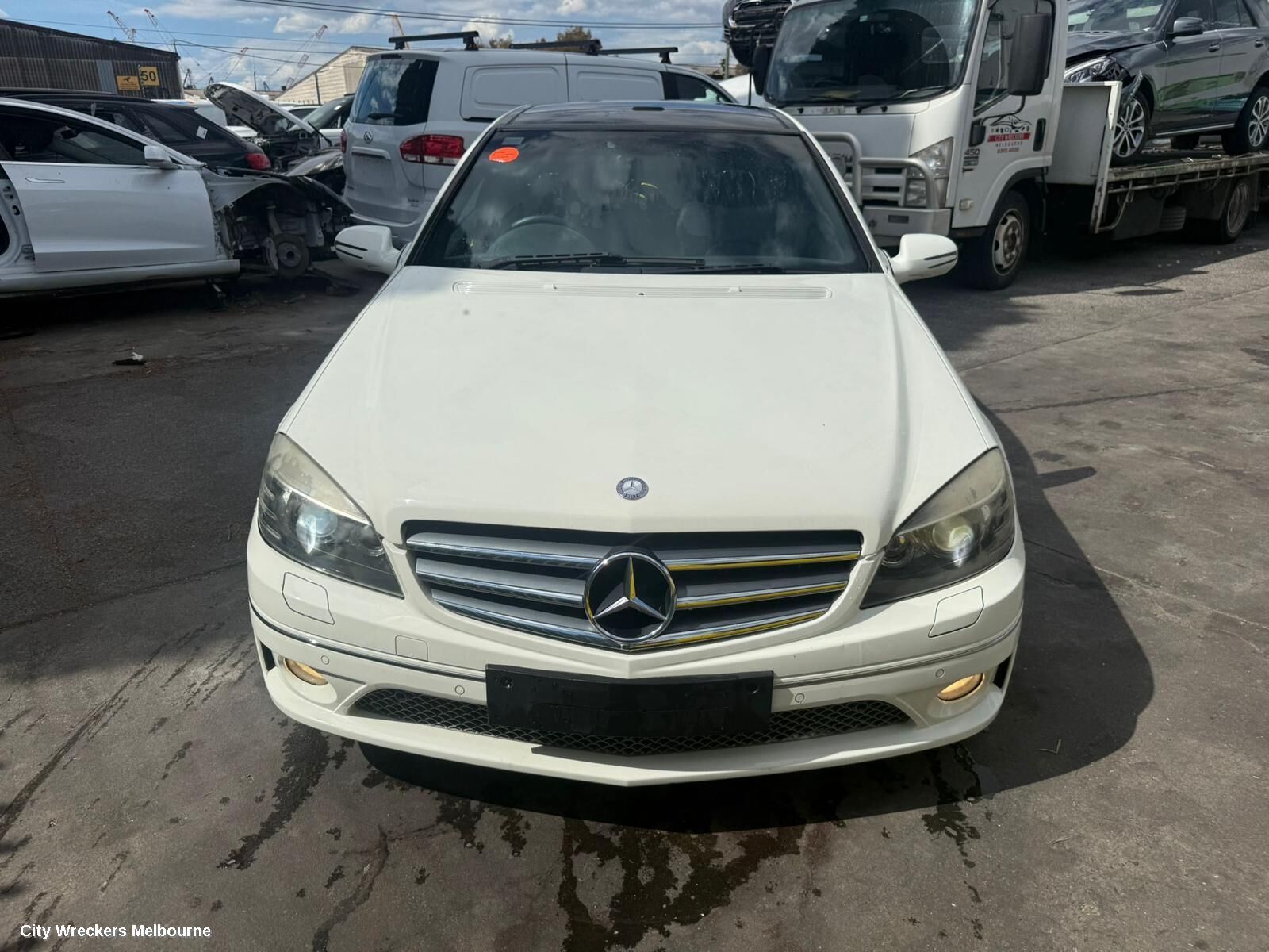 MERCEDES CLC CLASS 2011 Headrest