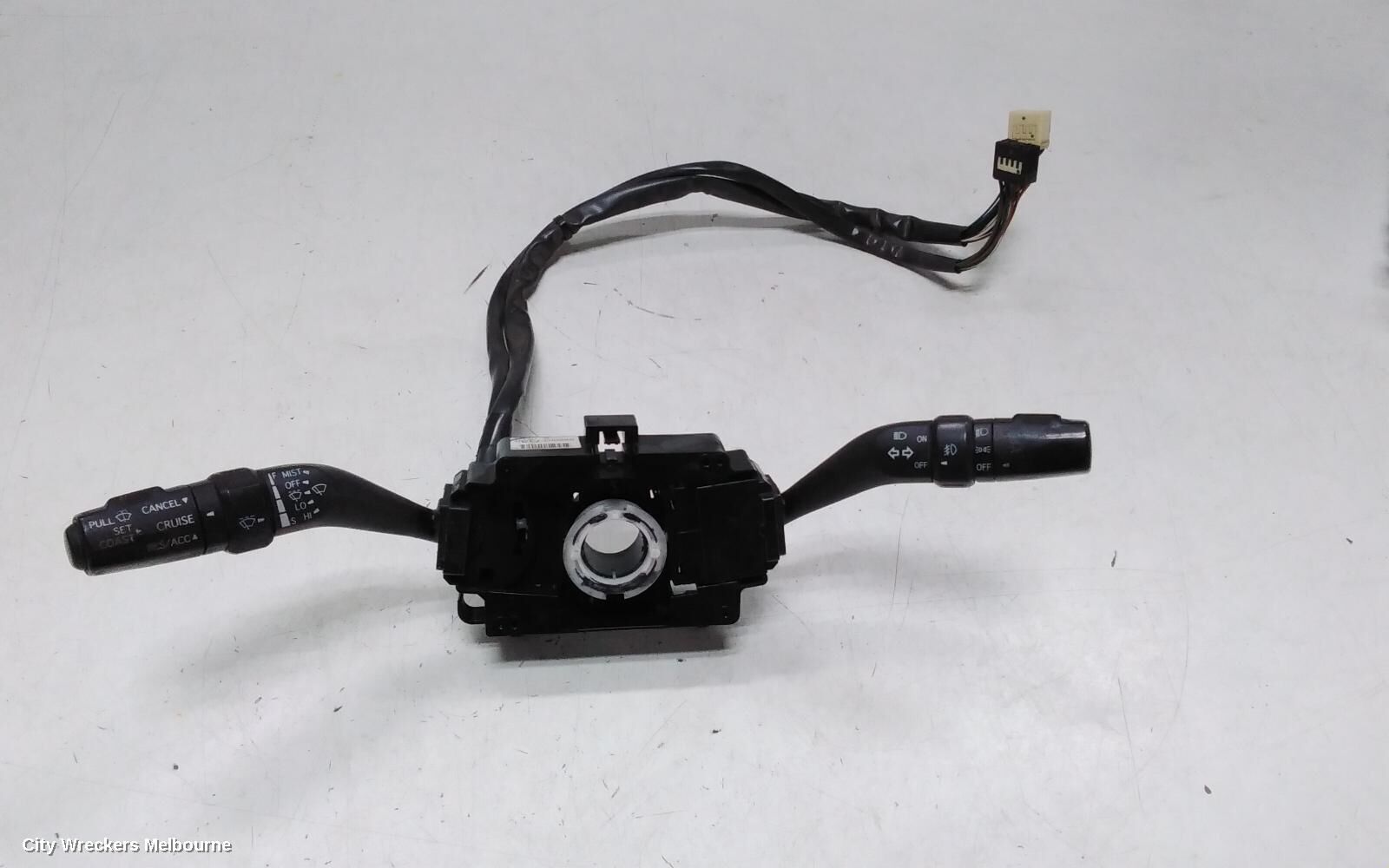 ISUZU DMAX 2011 Combination Switch