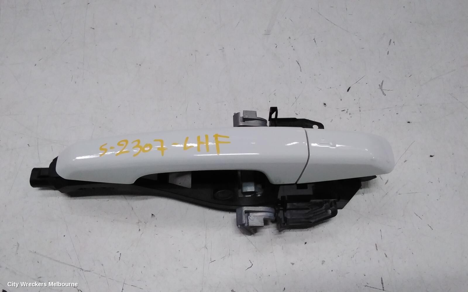 LAND ROVER RANGEROVER EVOQUE 2015 Door Handle