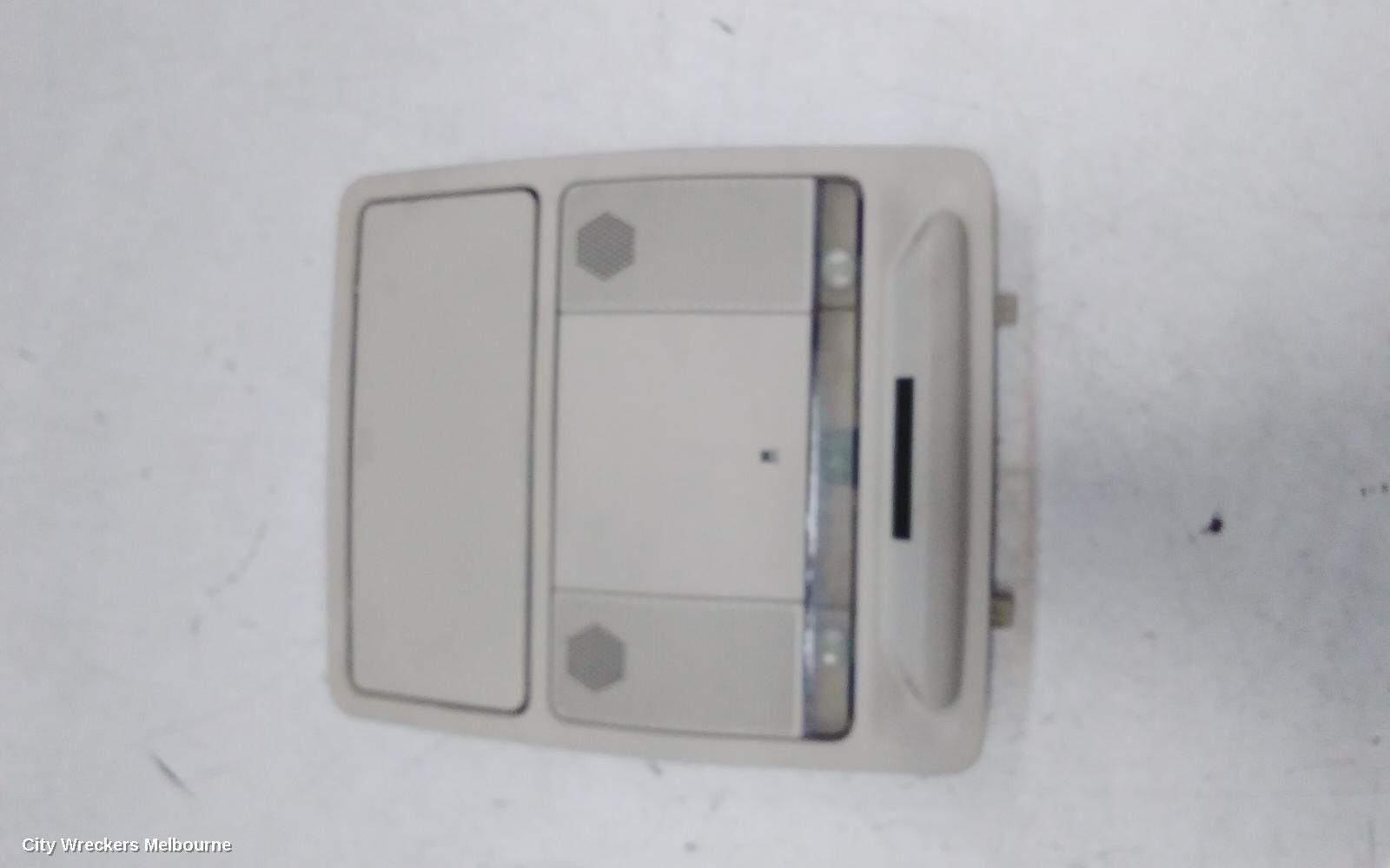 LAND ROVER RANGEROVER EVOQUE 2015 Courtesy Light