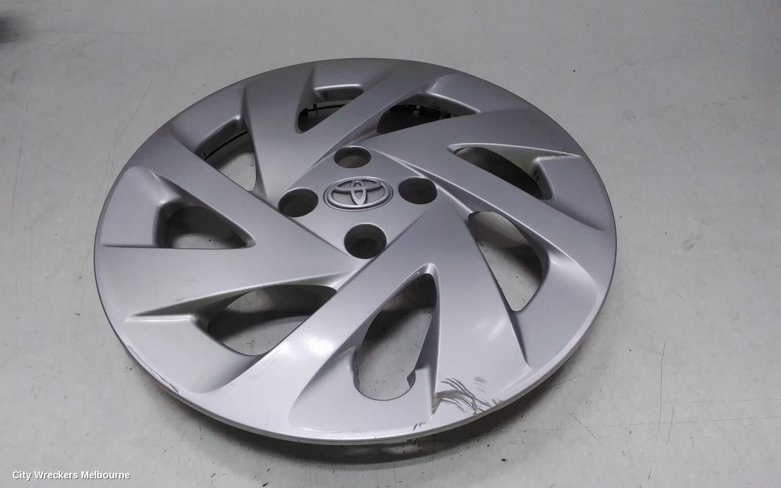 TOYOTA COROLLA 2017 Wheel Cover/Hub Cap