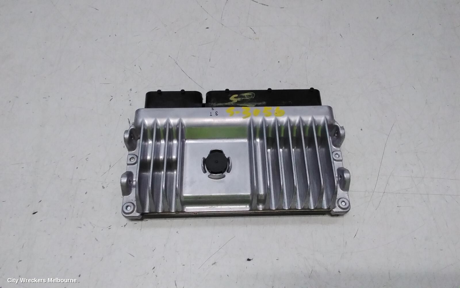 TOYOTA HIACE 2016 Ecu