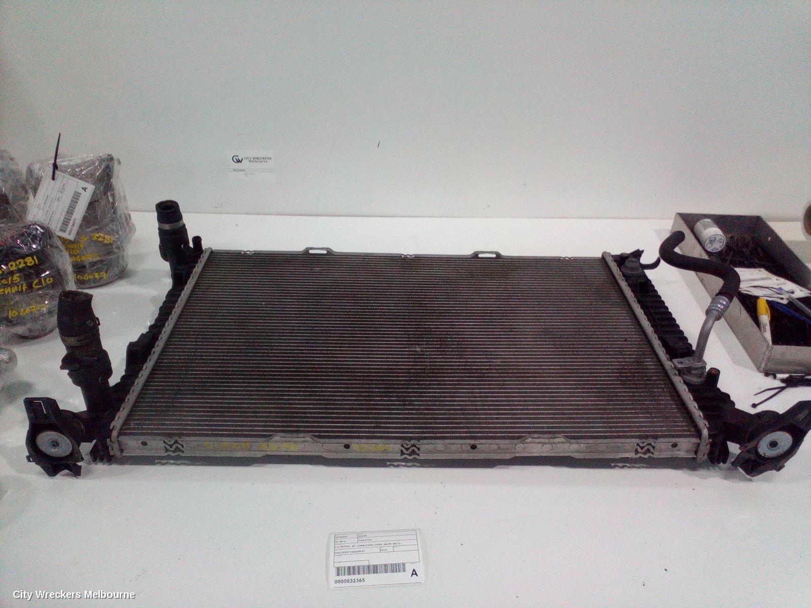 AUDI A5 2010 Radiator