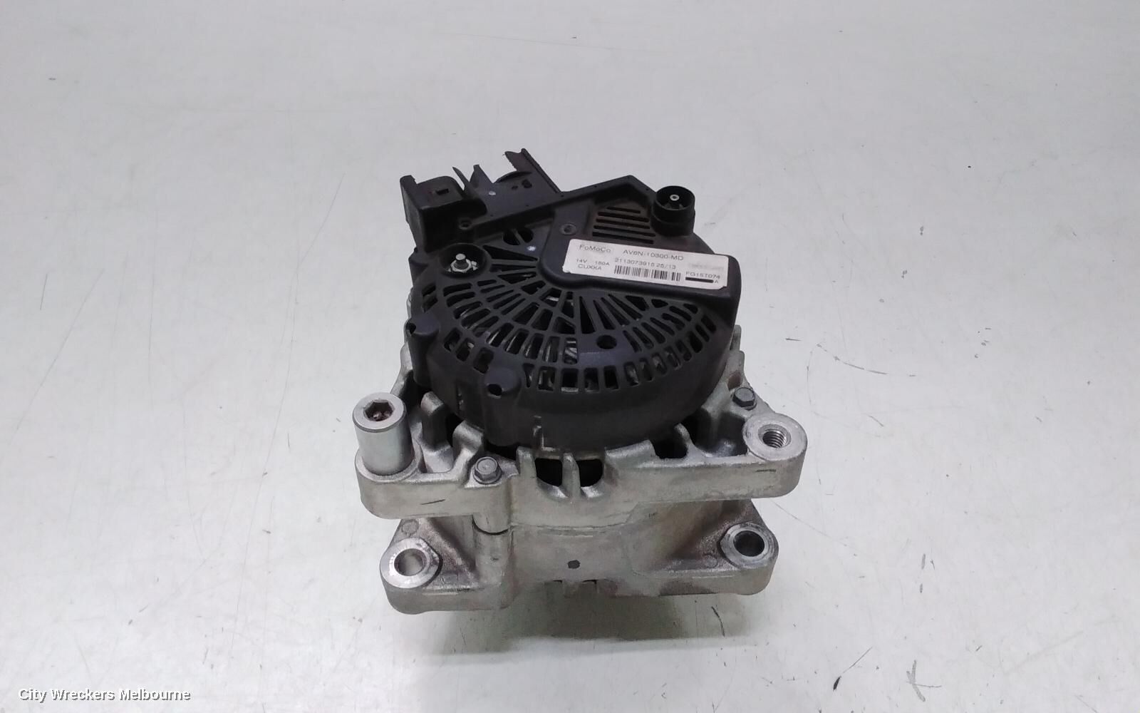 FORD KUGA 2013 Alternator
