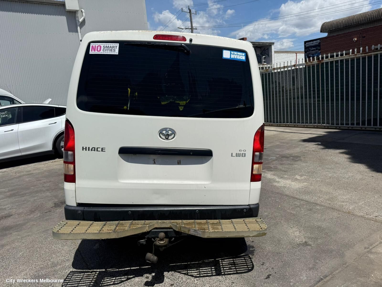 TOYOTA HIACE 2016 Left Taillight