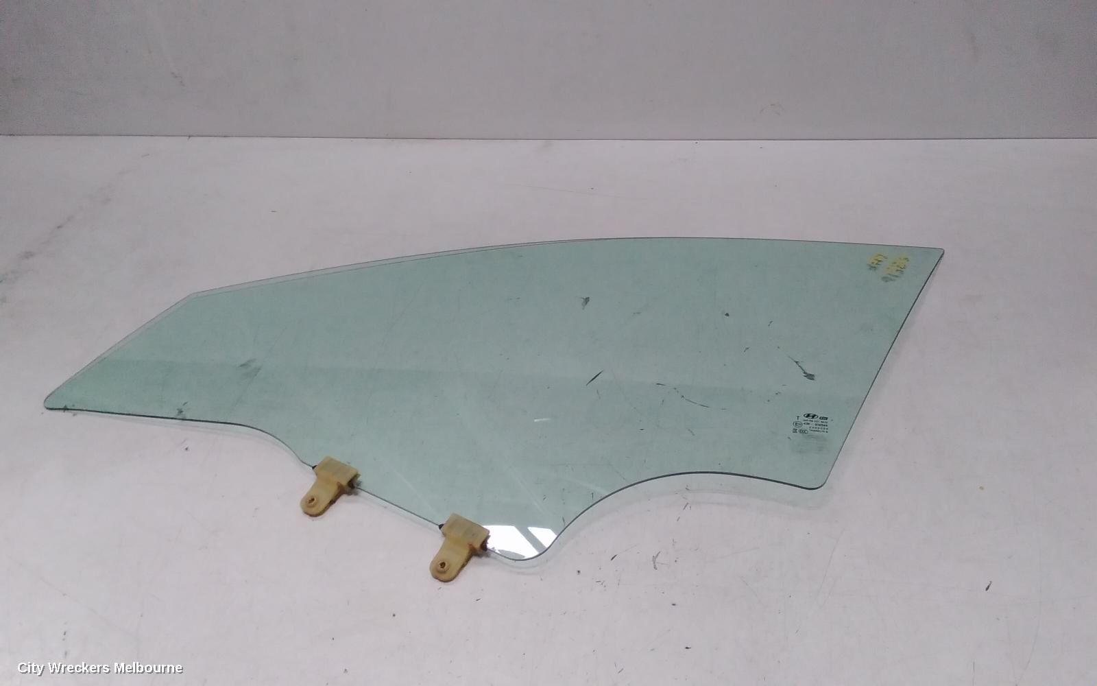 HYUNDAI KONA 2018 Left Front Door Window