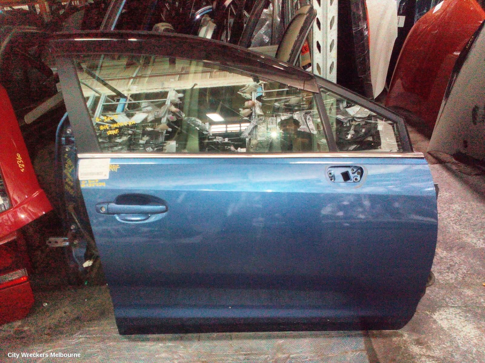 SUBARU IMPREZA 2015 Right Front Door