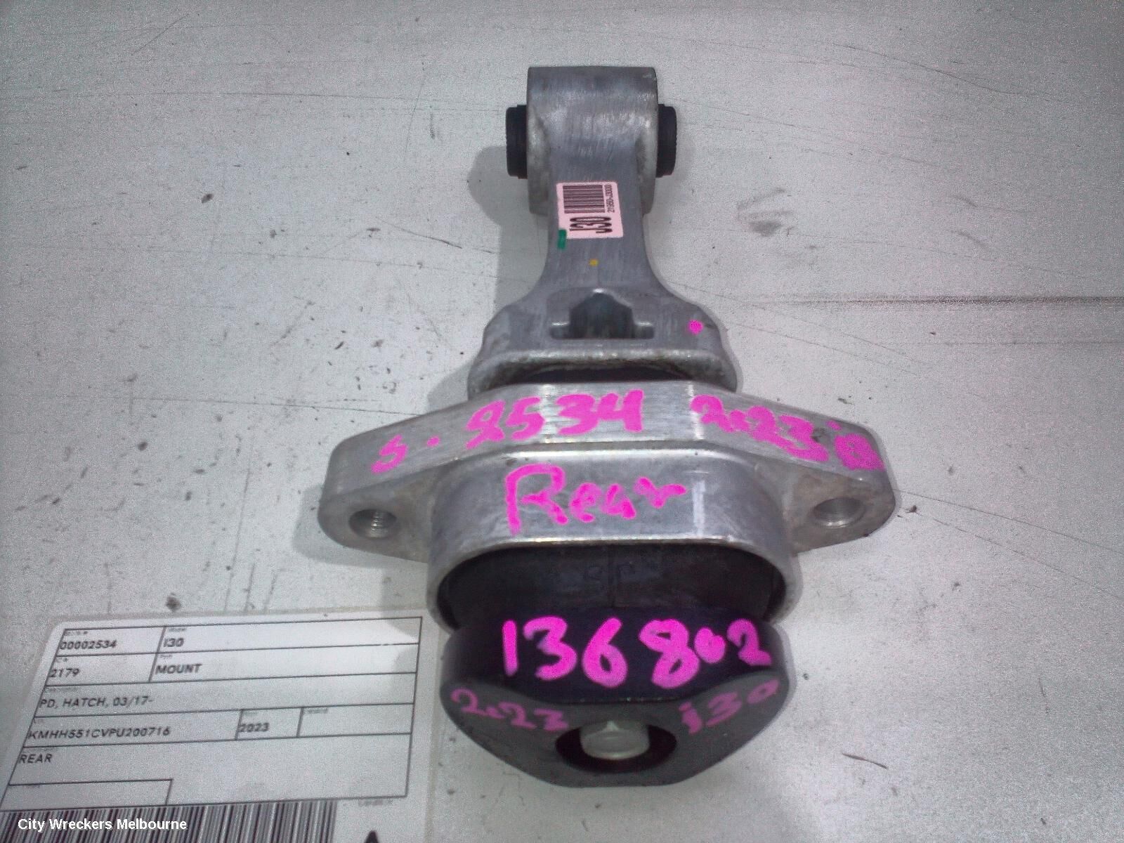 HYUNDAI I30 2023 Mount