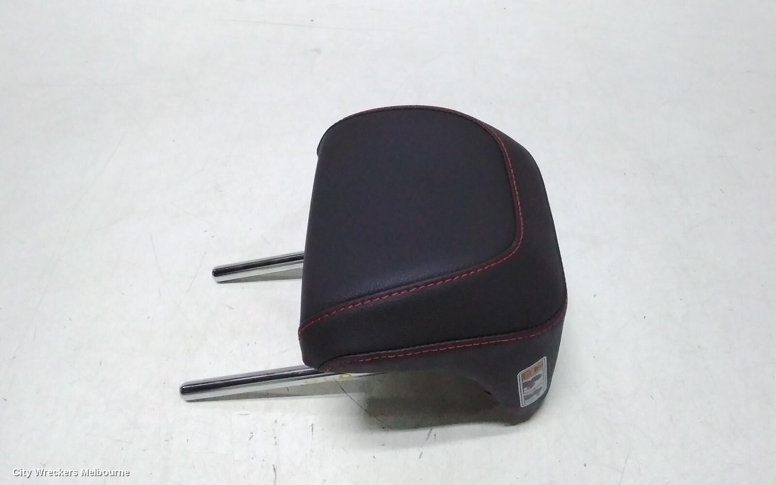 HYUNDAI I30 2023 Headrest