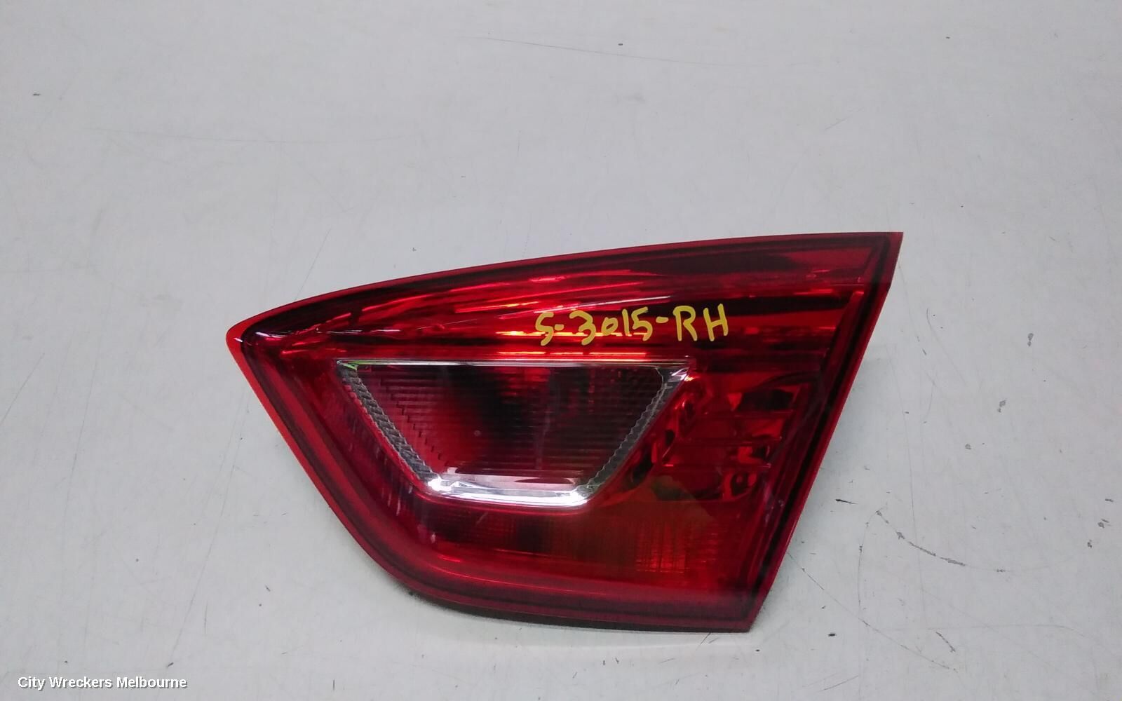 HOLDEN ASTRA 2019 Rear Garnish