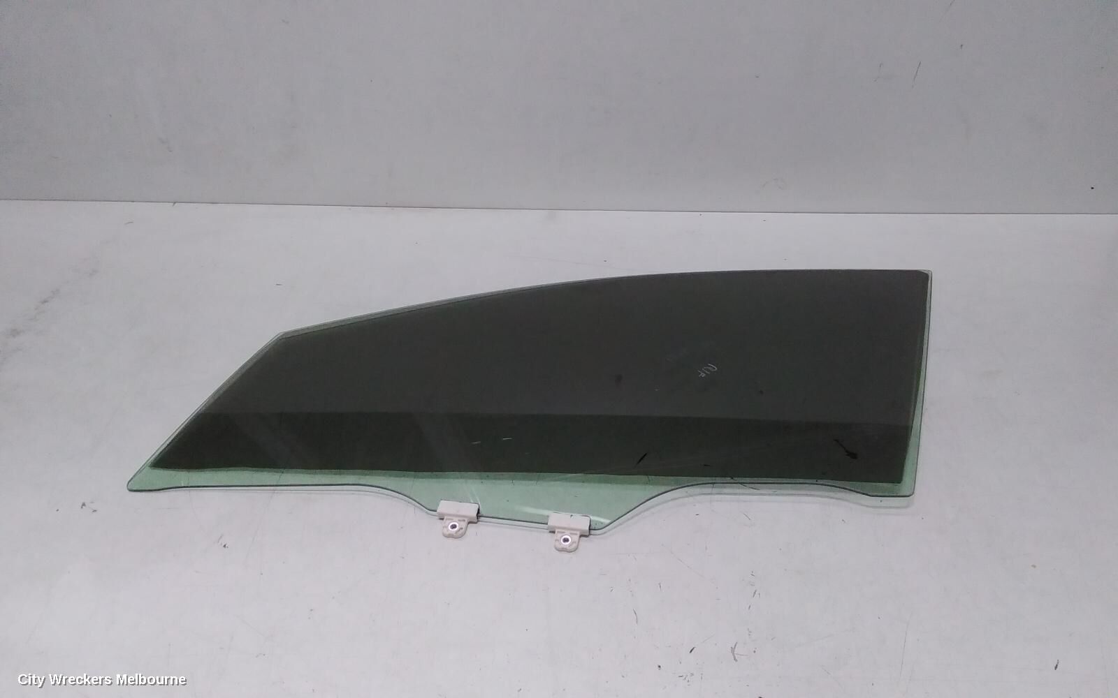 SUBARU XV 2021 Left Front Door Window