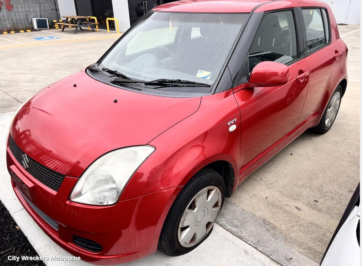 SUZUKI SWIFT 2009 Left Guard