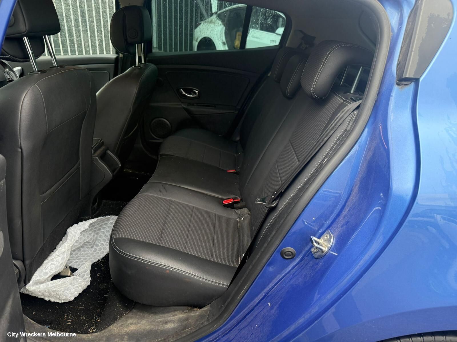 RENAULT MEGANE 2015 Headrest