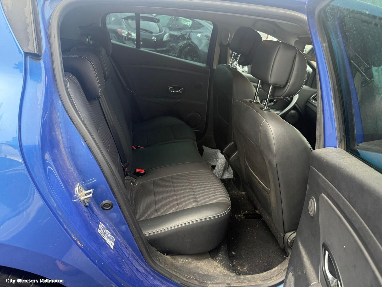 RENAULT MEGANE 2015 Headrest