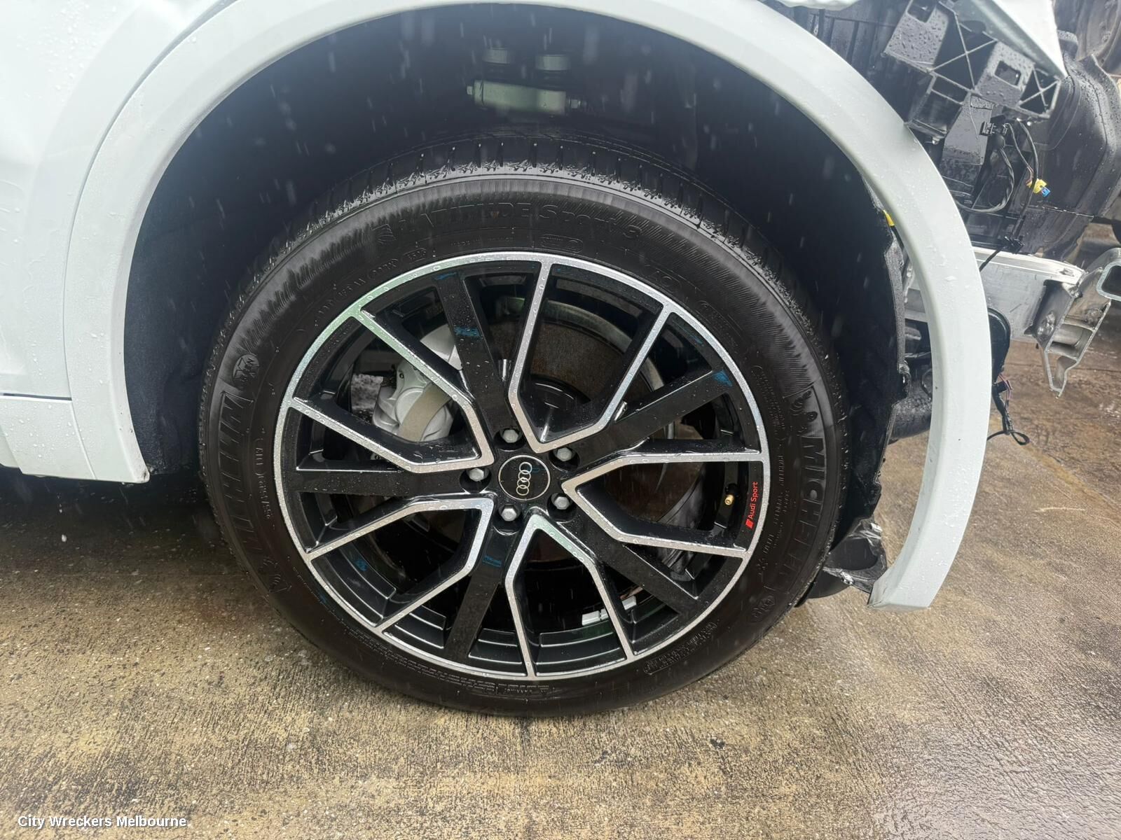 AUDI Q5 2024 Wheel Mag
