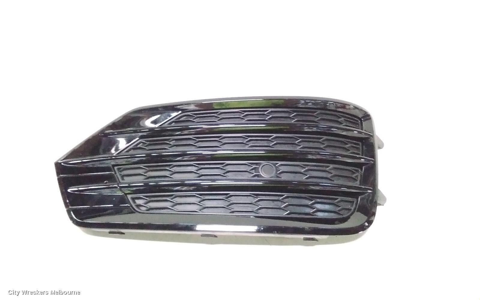 AUDI Q3 2017 Right Indicator/Fog/Side