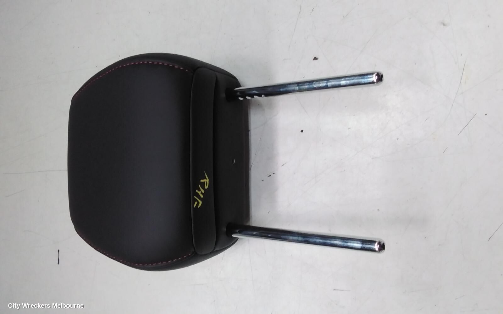 MG HS 2023 Headrest