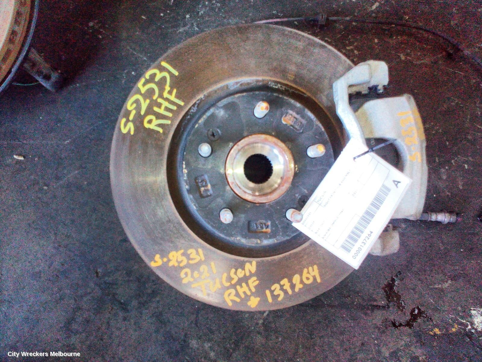 HYUNDAI TUCSON 2021 Right Front Hub Assembly