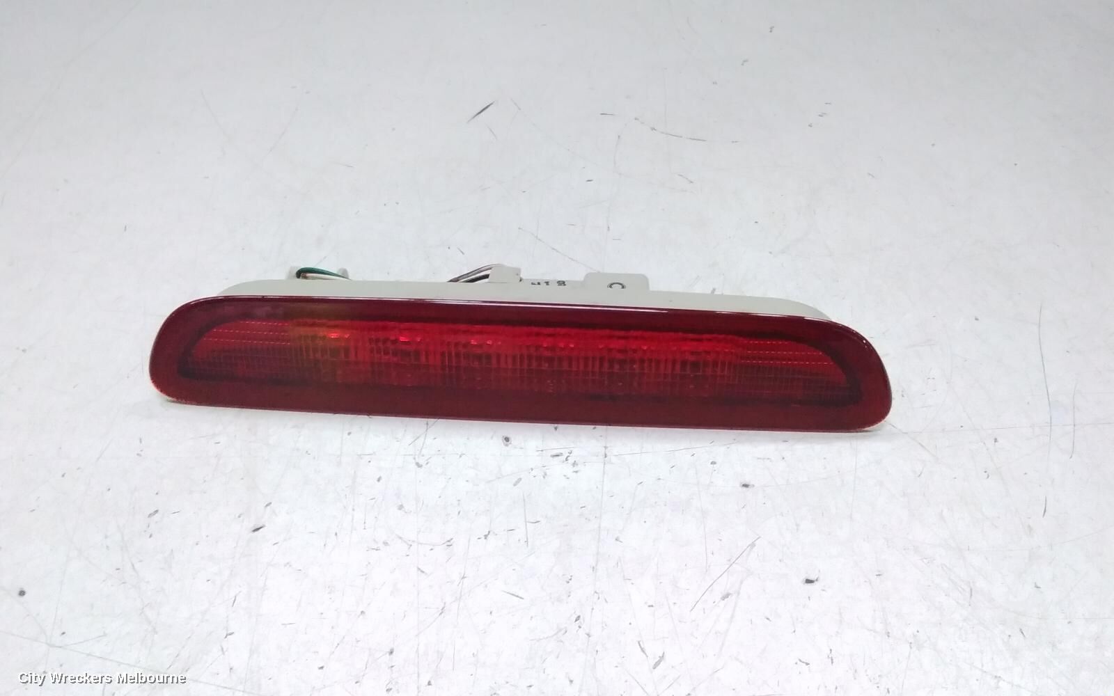 TOYOTA HIACE 2012 High Level Stoplight