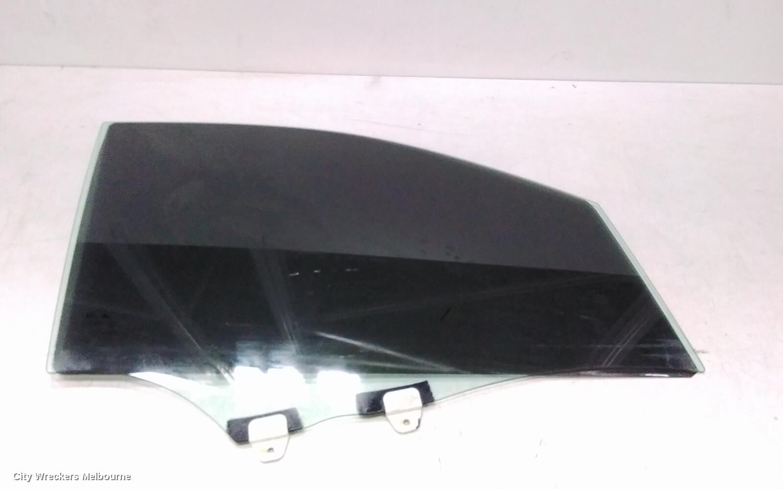 LDV D90 2023 Right Front Door Window