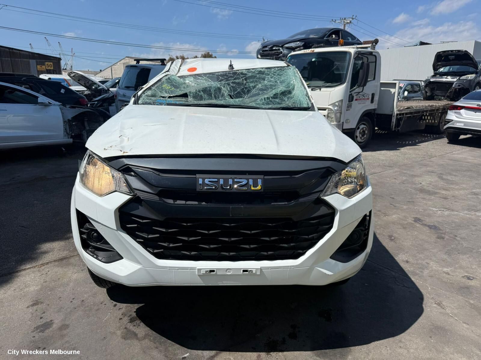 ISUZU DMAX 2024 Radiator