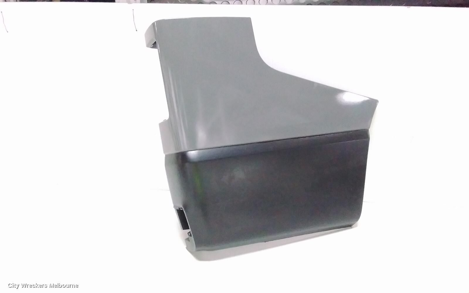 RENAULT TRAFIC 2018 Rear Bumper