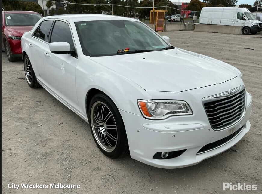 CHRYSLER 300C 2014 Front Bumper
