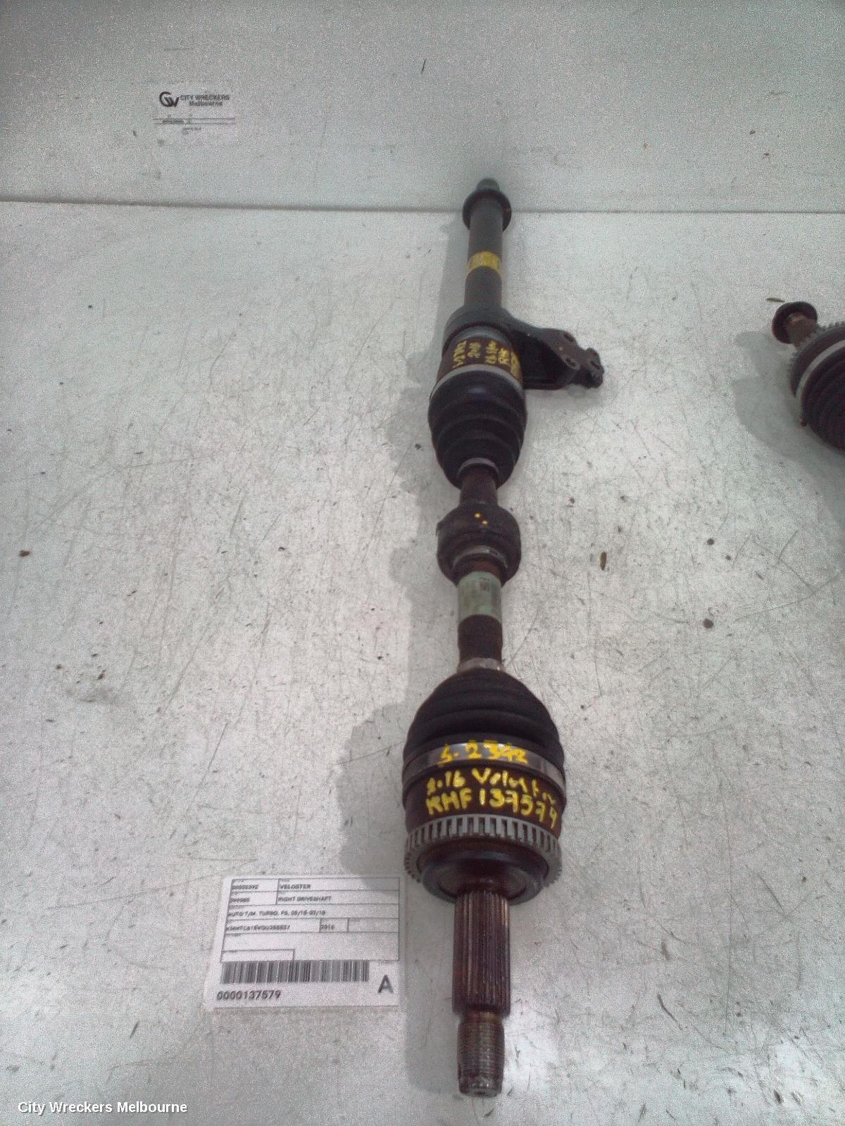 HYUNDAI VELOSTER 2016 Right Driveshaft