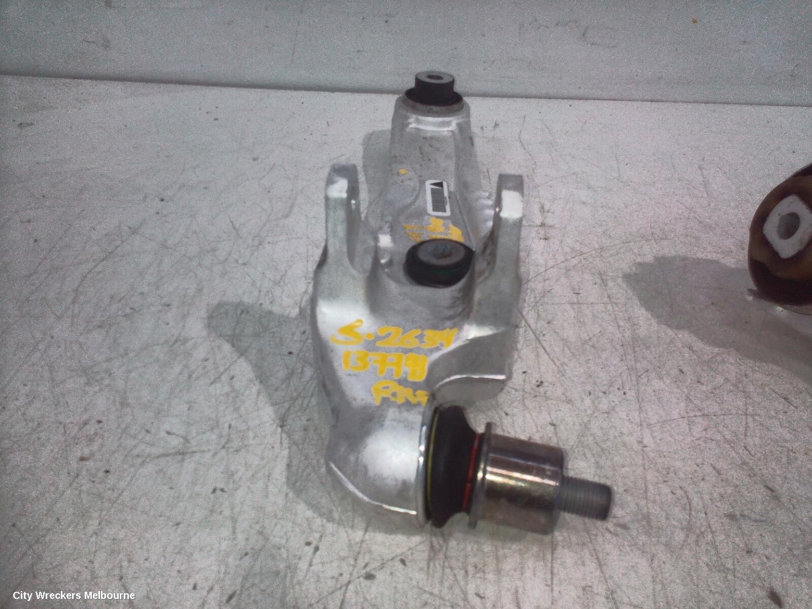 LAND ROVER RANGEROVER VELAR 2017 Right Front Lower Control Arm