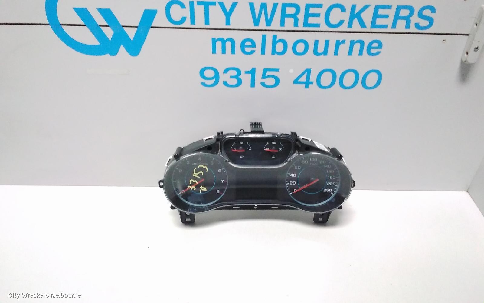 HOLDEN ASTRA 2018 Instrument Cluster
