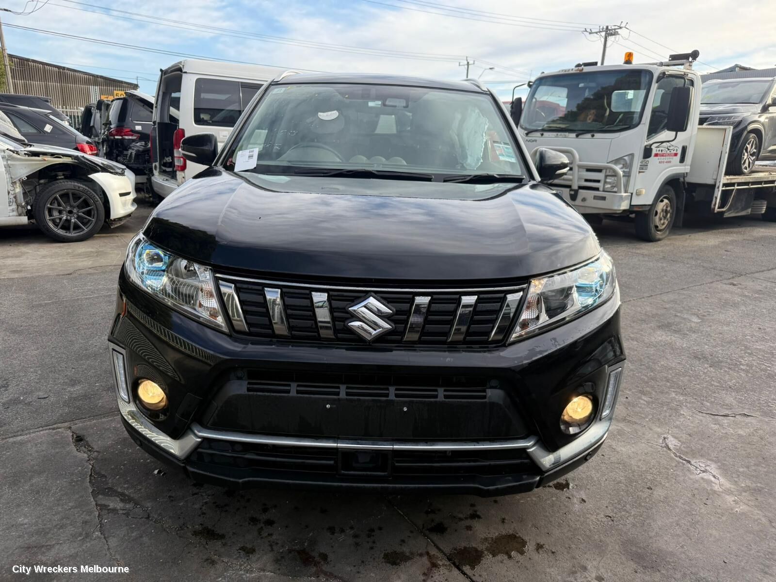 SUZUKI VITARA 2021 Rear Garnish