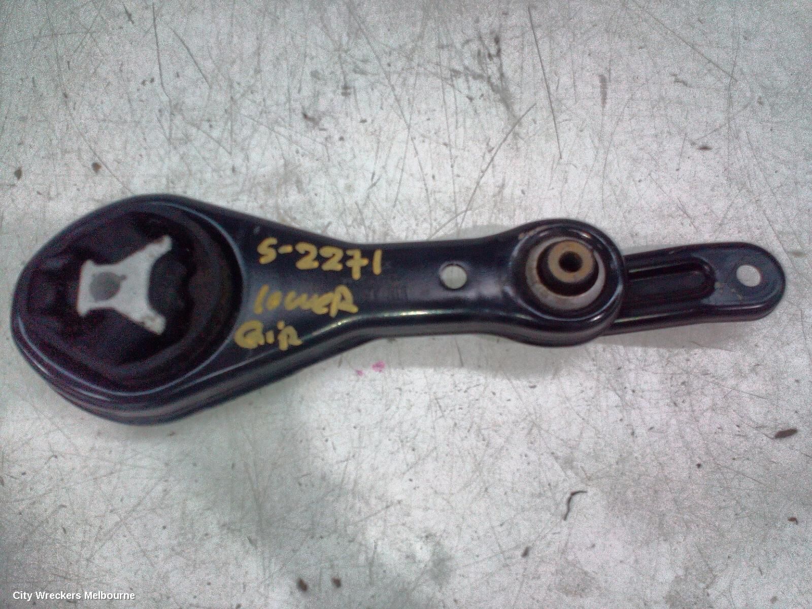 SKODA KAMIQ 2021 Mount