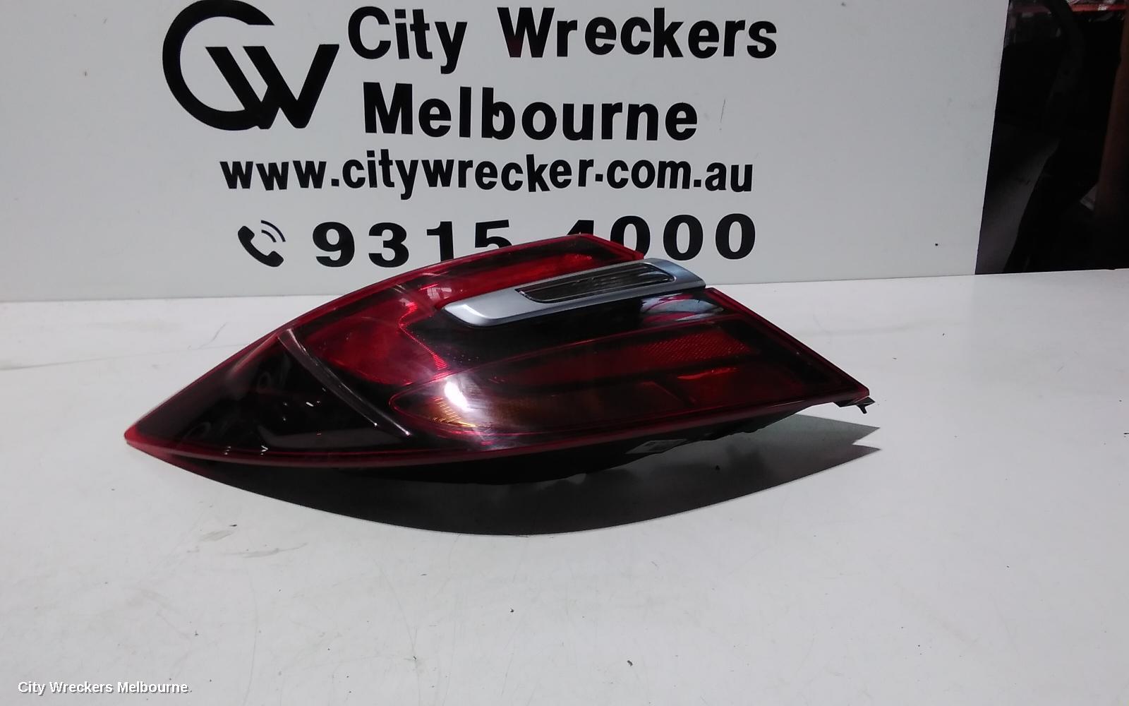 HOLDEN INSIGNIA 2015 Left Taillight
