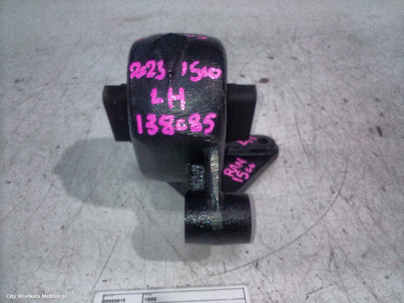 RAM 1500 2023 Mount