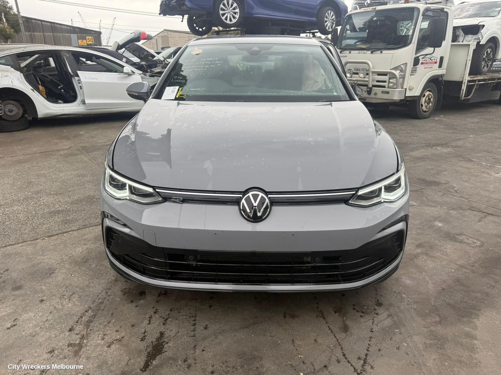 VOLKSWAGEN GOLF 2023 Overflow Bottle