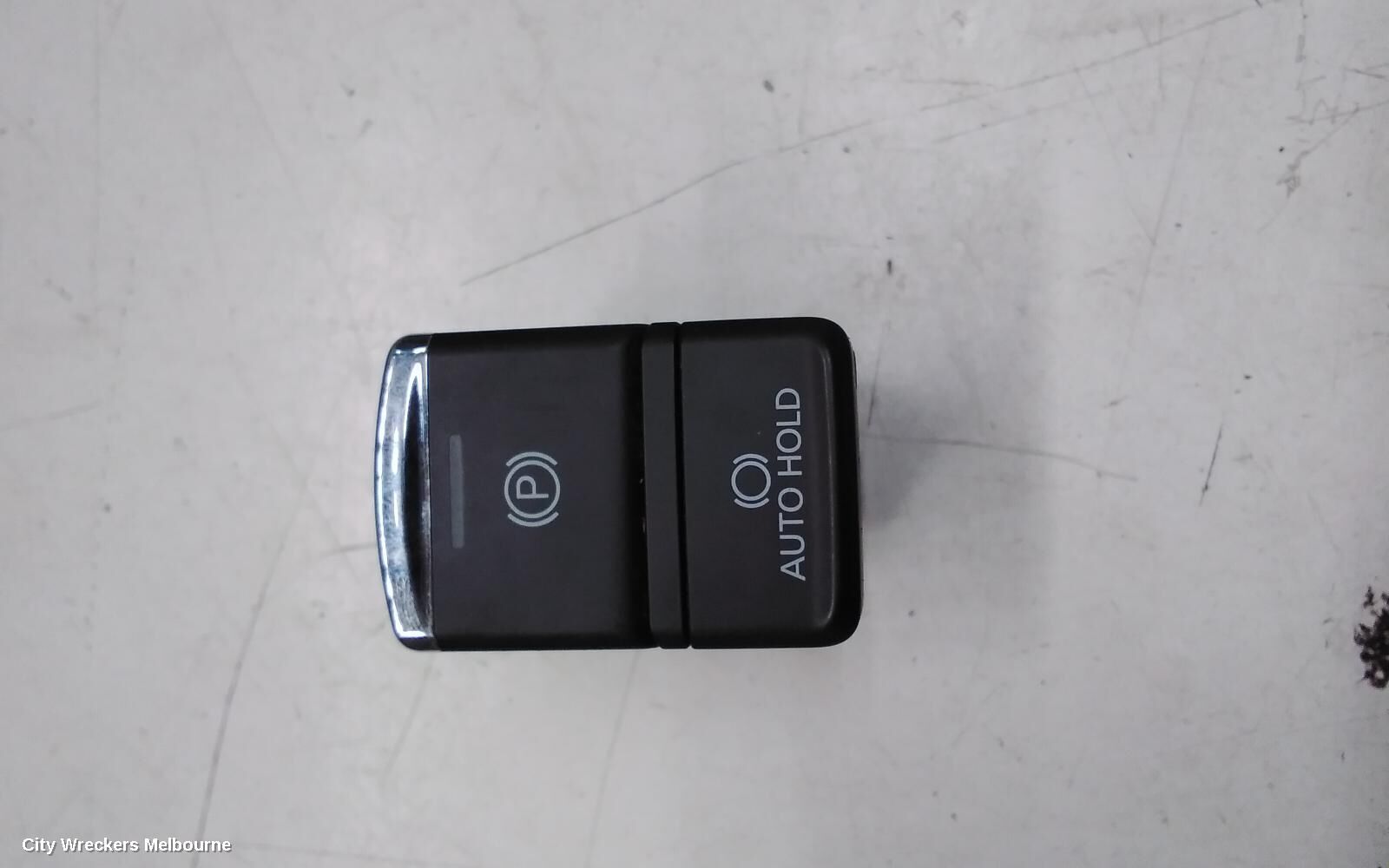 MITSUBISHI PAJERO 2020 Combination Switch