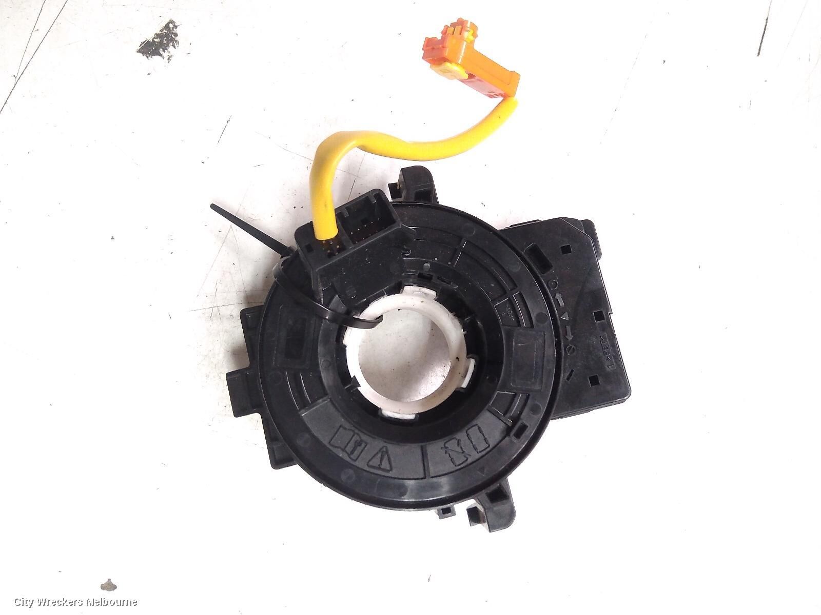 MITSUBISHI PAJERO 2020 Airbag Module/Sensor