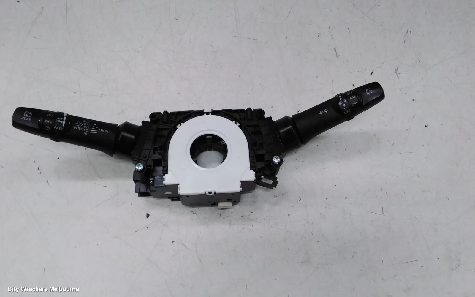 MITSUBISHI PAJERO 2020 Combination Switch