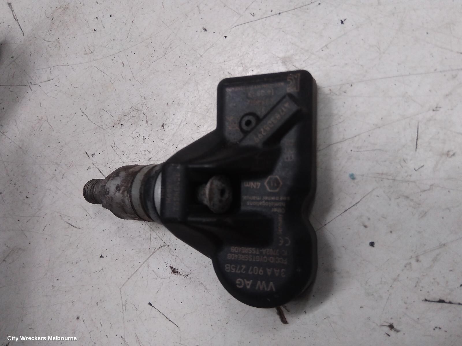 CHRYSLER 300C, TYRE PRESSURE SENSOR, P/N 56029400AE, LX2, 12/11-12/21, 56053031AD TPMS Tire Pressure Monitoring Sensor: 138535