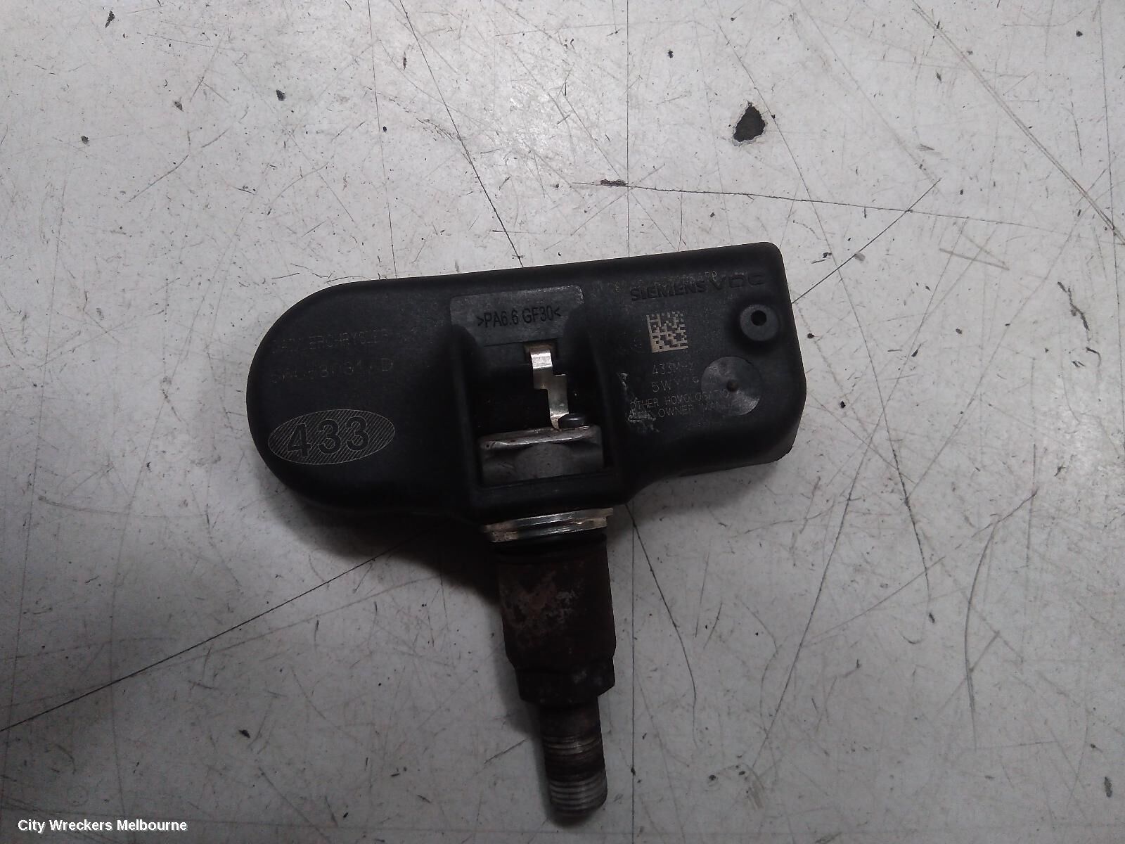CHRYSLER 300C, TYRE PRESSURE SENSOR, P/N 56029400AE, LX2, 12/11-12/21, 56053031AD TPMS Tire Pressure Monitoring Sensor: 138540