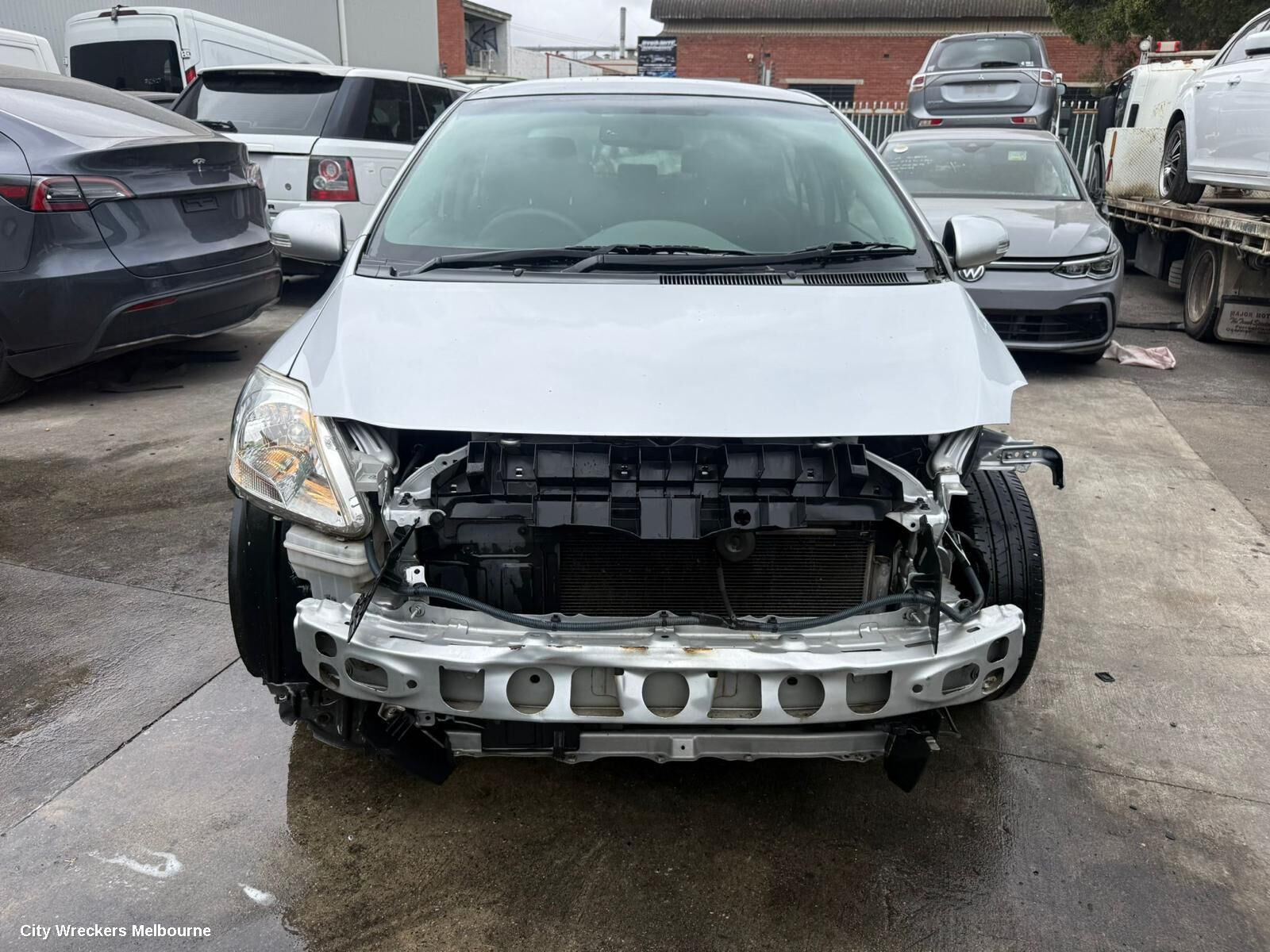 TOYOTA YARIS 2010 Right Rear Door Window