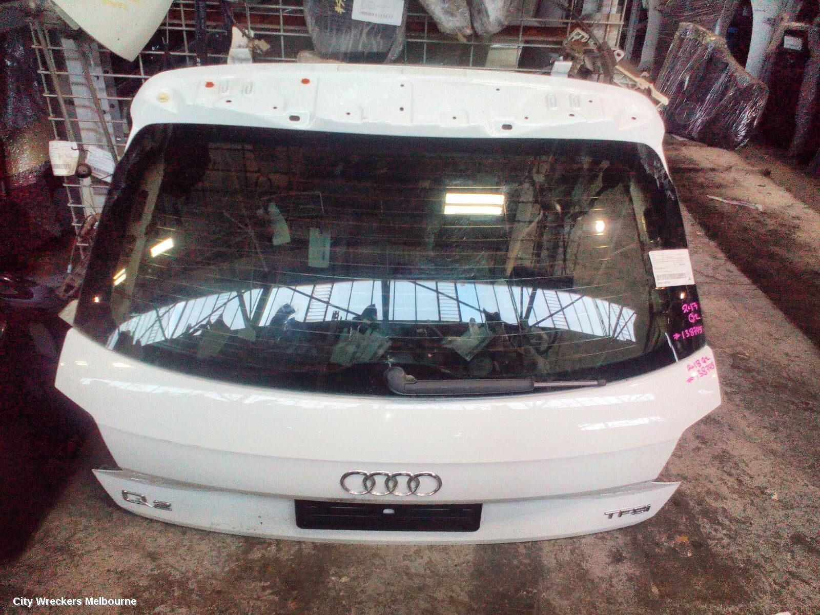 AUDI Q2 2017 Bootlid/Tailgate