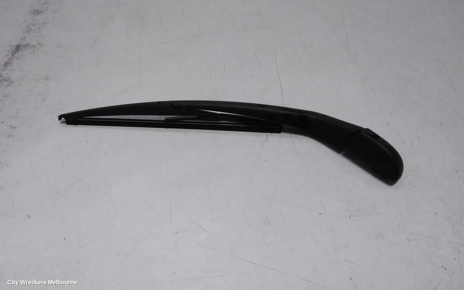 TOYOTA YARIS 2016 Wiper Arm