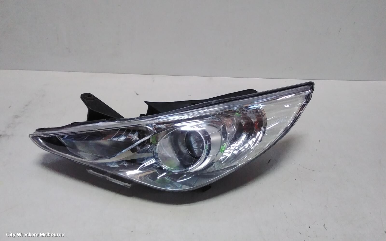 HYUNDAI I45 2012 Left Headlamp