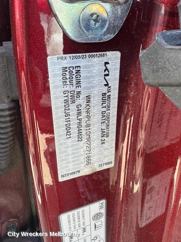 KIA SPORTAGE 2024 Rear/Tailgate Glass