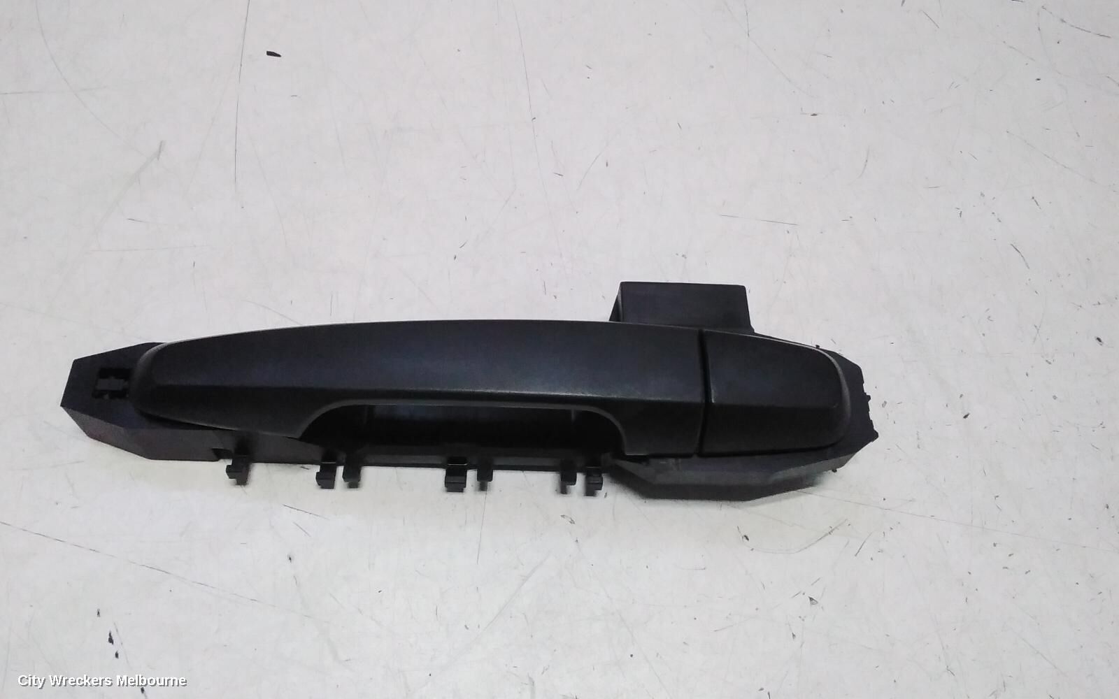 MITSUBISHI TRITON 2018 Door Handle