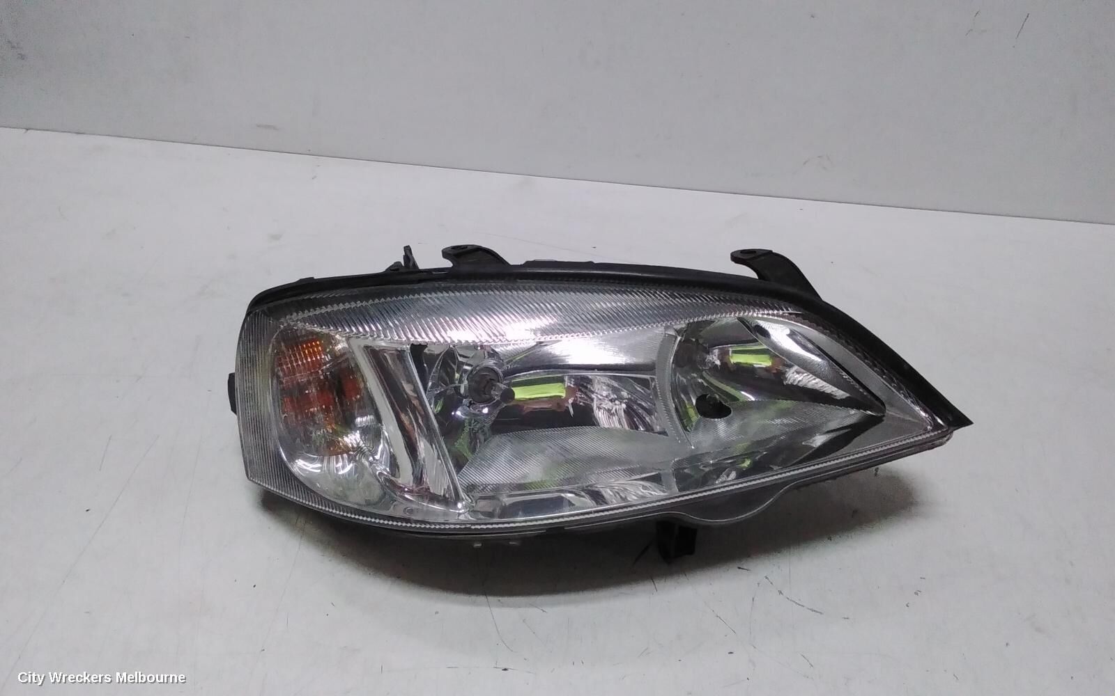 HOLDEN ASTRA 2001 Right Headlamp