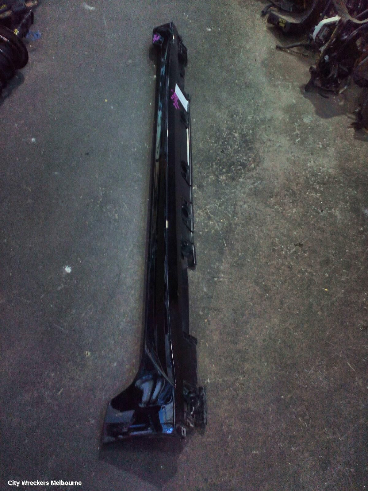 TOYOTA COROLLA 2019 Side Step/Skirt