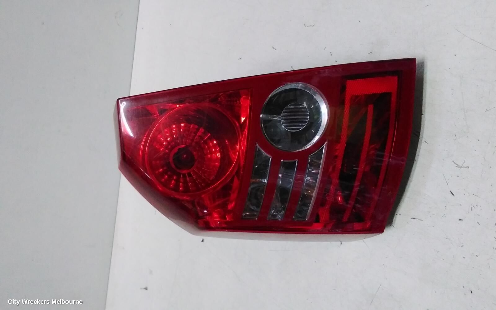 CHRYSLER 300C 2010 Left Taillight