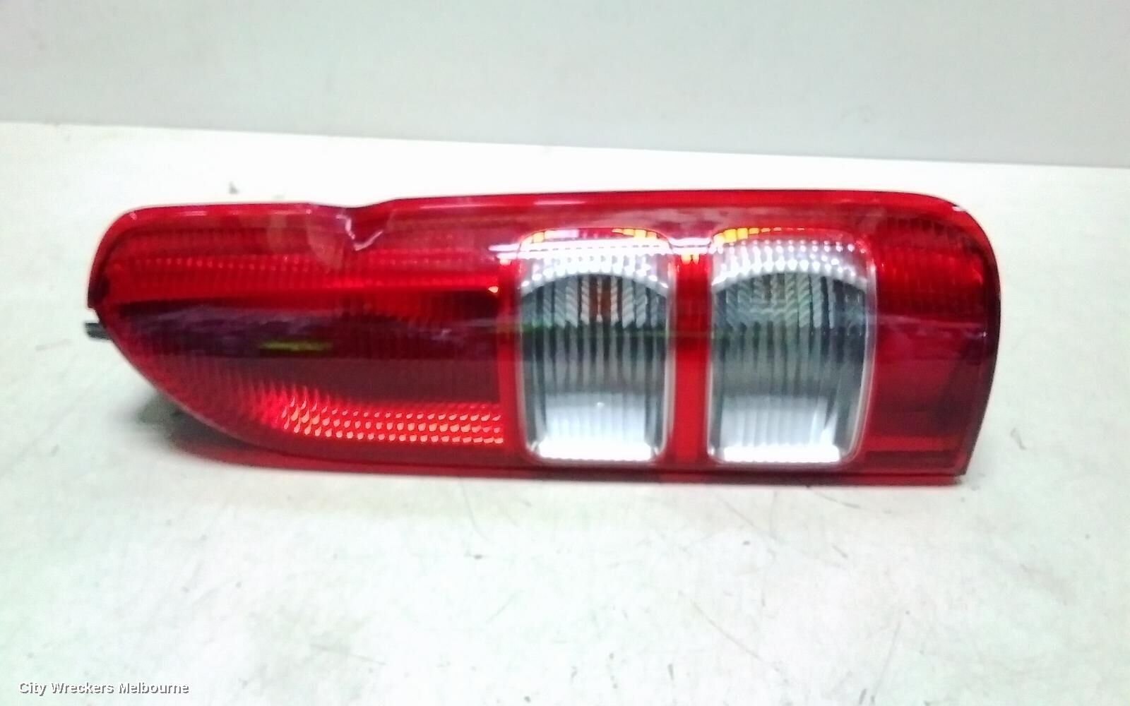TOYOTA HIACE 2010 Right Taillight